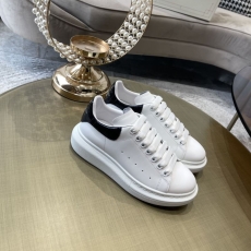 Alexander Mcqueen Low Shoes